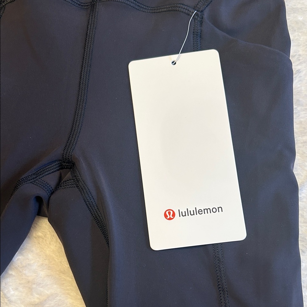 NWT lululemon Black Tights (Power Thru) - Picture 2 of 12